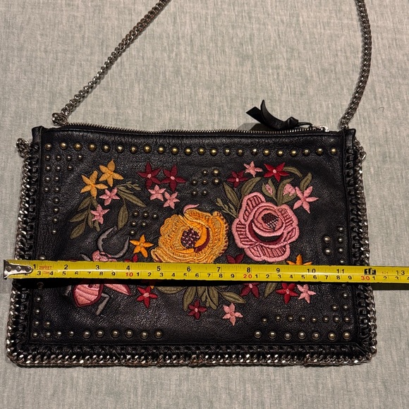 TOPSHOP Made in India Black Leather Floral Embroidered Chain Clutch - Picture 12 of 14